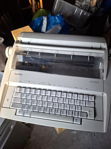 Brother 300 elektrische - ax-300,