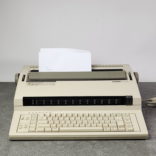Elektronische schreibmaschine - elektronische,