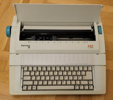 elektrische Schreibmaschine