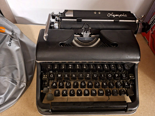 Olympia sm2 schreibmaschine - olympia,