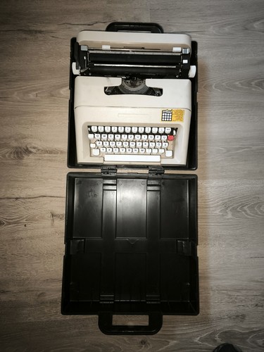 Olivetti schreibmaschine - olivetti,