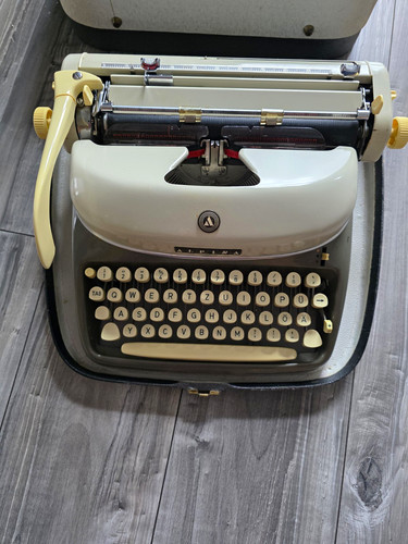Alpina schreibmaschine qwertz - alpina,