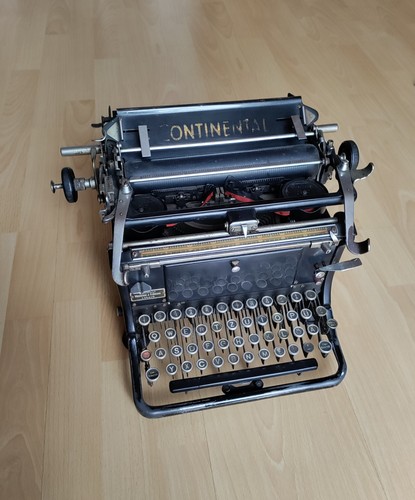 Schreibmaschine triumph - schreibmaschine,