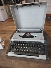 Schreibmaschine AEG OLYMPIA