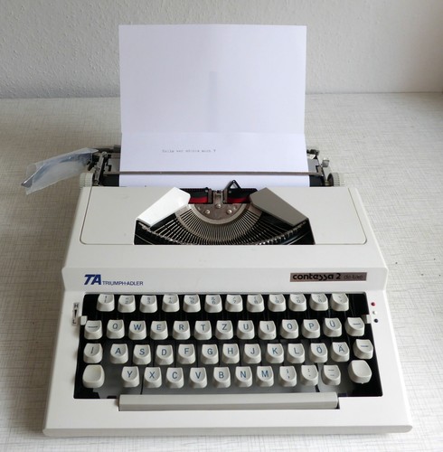 Schreibmaschine triumpf - triumpf, –