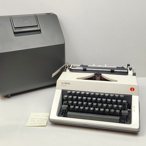 Vintage olympia monica - olympia,