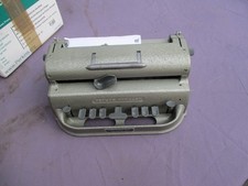 Perkins Brailler Perforierten