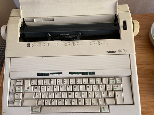 Elektr.Schreibmaschine