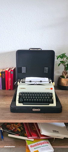 Vintage olympia tragbare - vintage,