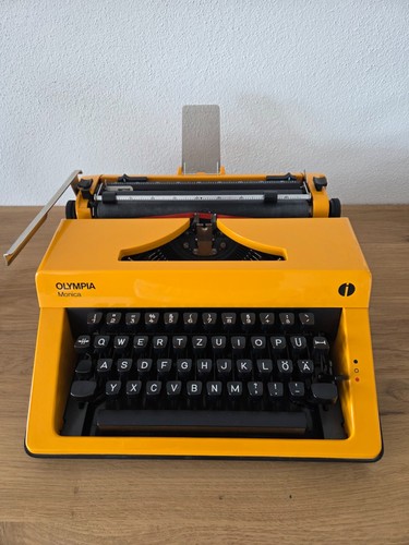 Vintage olympia monica - vintage,