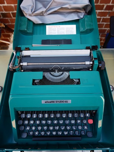 Vintage 1970 olivetti - vintage, studio