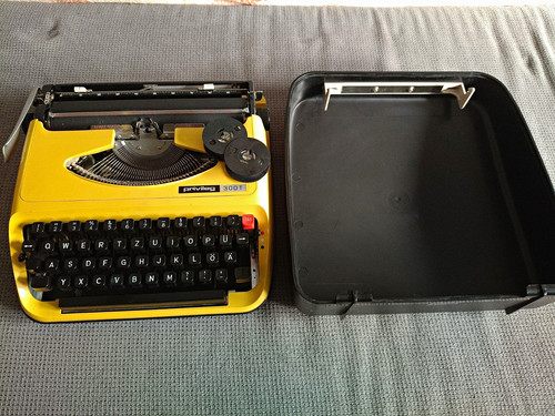 Vintage schreibmaschine - vintage,